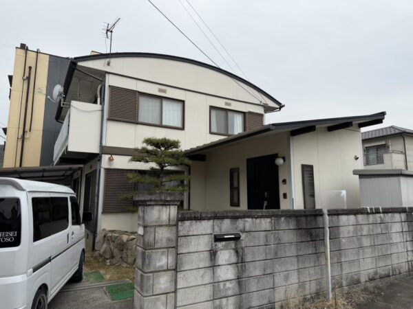 LINE_ALBUM_上野様邸 松並町_261001_1 高松市松並町・外壁塗装before画像